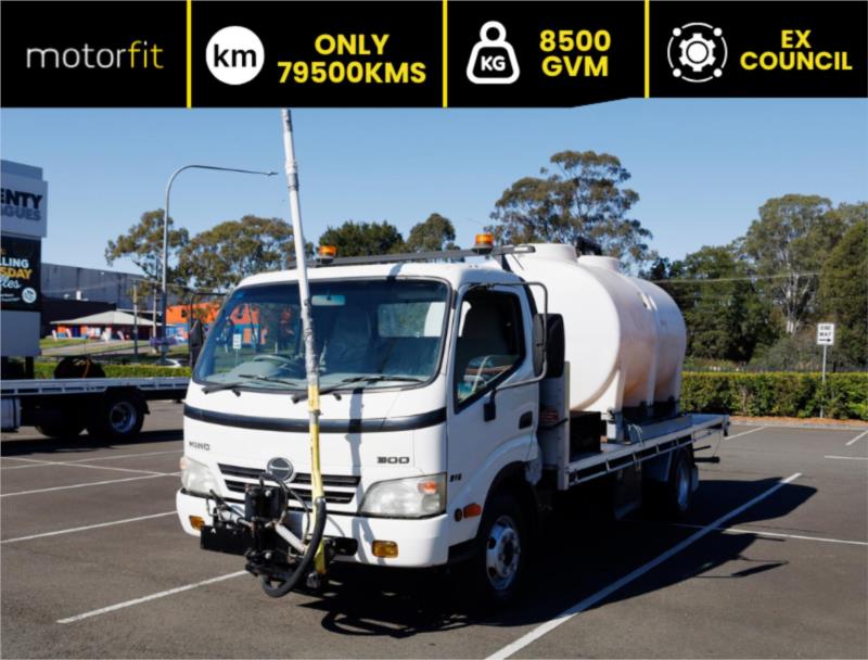 2008 HINO 300 Series
