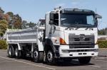 2008 HINO 700 Series