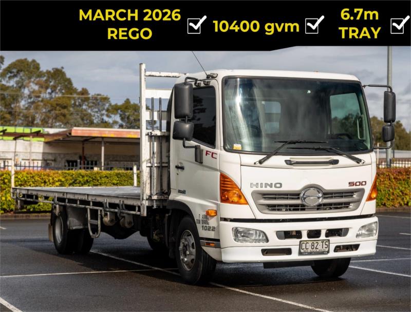 2015 HINO FC7J Tray