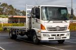 2015 HINO FC7J Tray