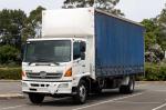 2009 HINO FG 500 Curtainsider
