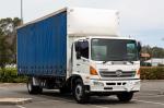 2009 HINO FG 500 Curtainsider