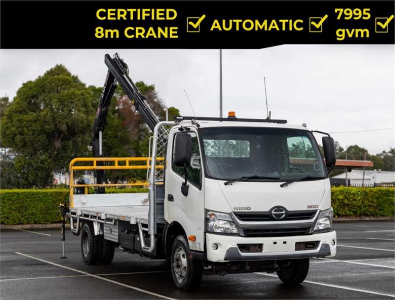 2018 Hino 300 Series Cab Chassis 921