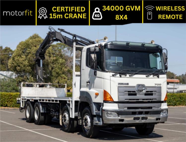 2008 Hino FY 700