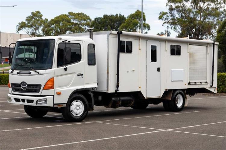 2004 Hino Ranger Cab Chassis 6 FD Ace