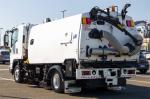 2009 Isuzu F Series Cab Chassis FRR 600 Premium