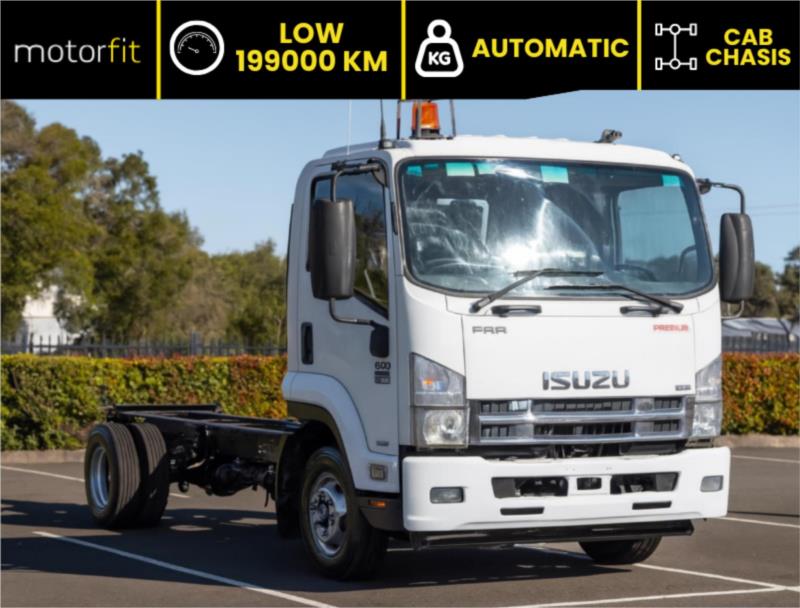 2009 Isuzu F Series Cab Chassis FRR 600 Premium