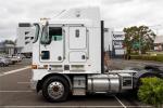 2010 Kenworth k108 AERODYNE